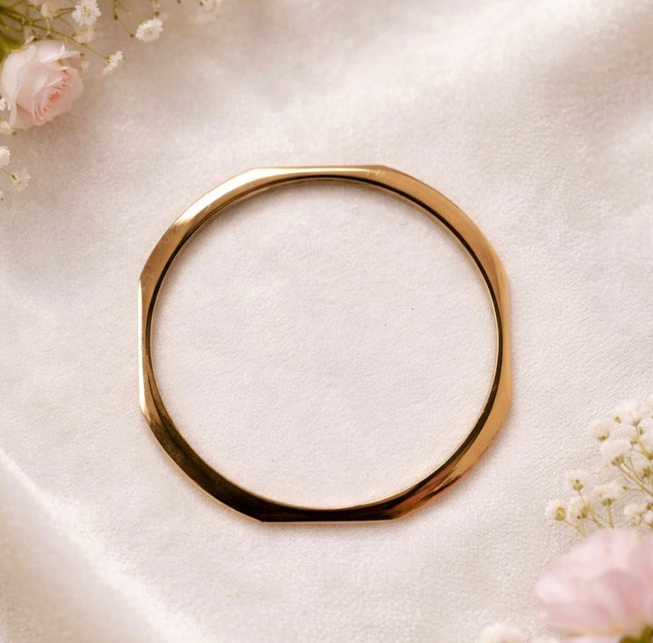 Golden Aura Octa Bangle
