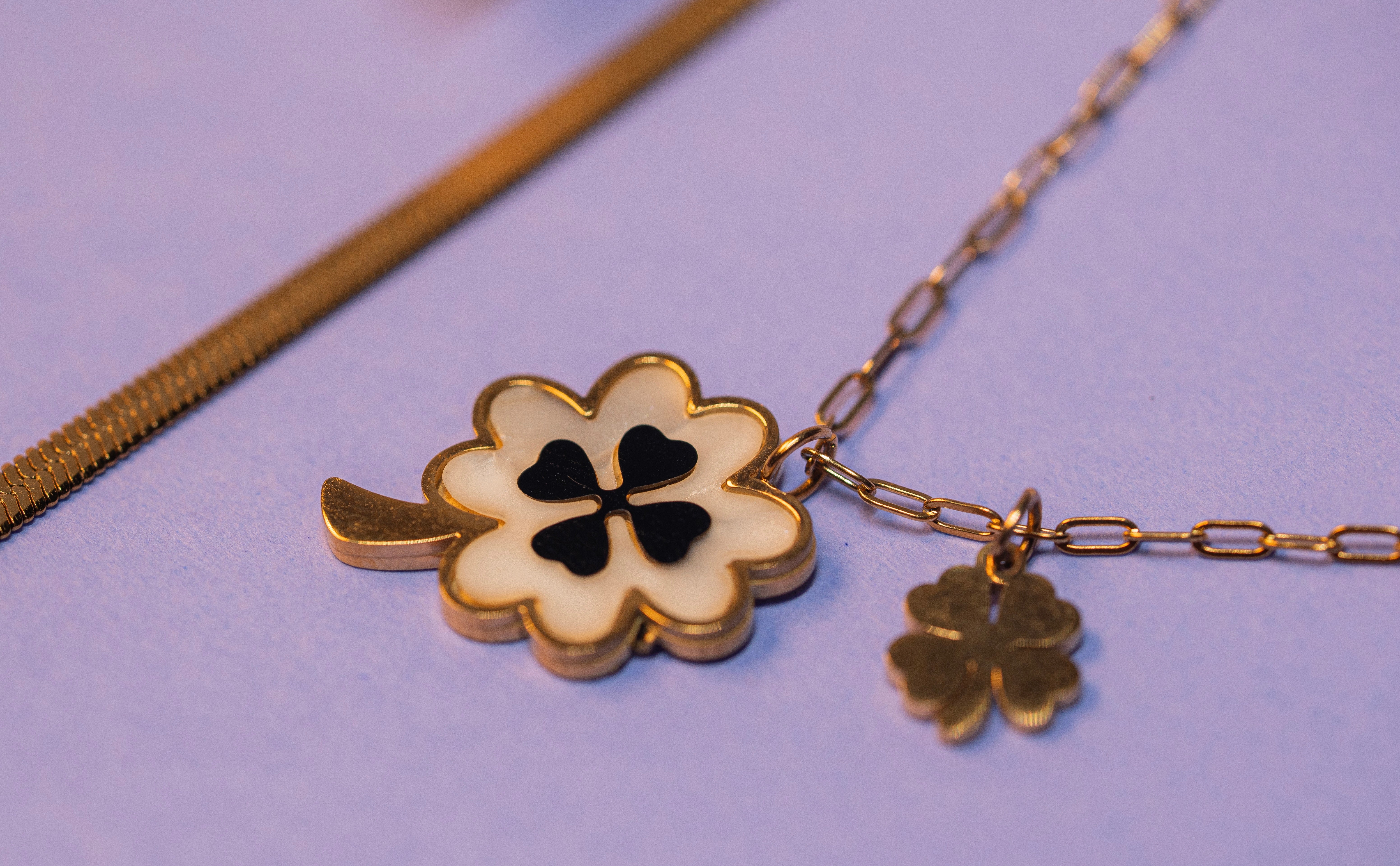 Black & Ivory Petal Clover Necklace