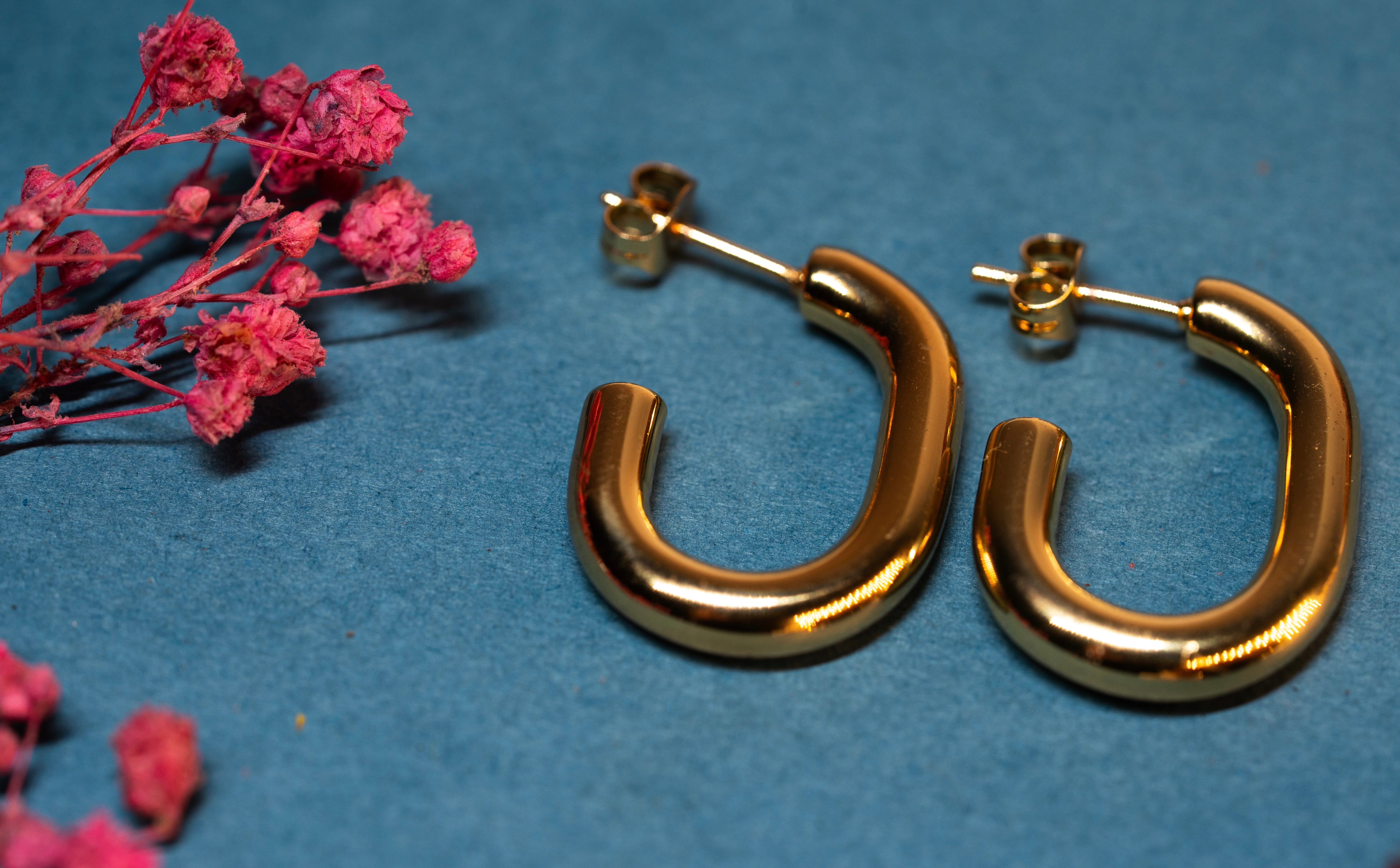 Chunky U-Shape Stud Hoop Earrings