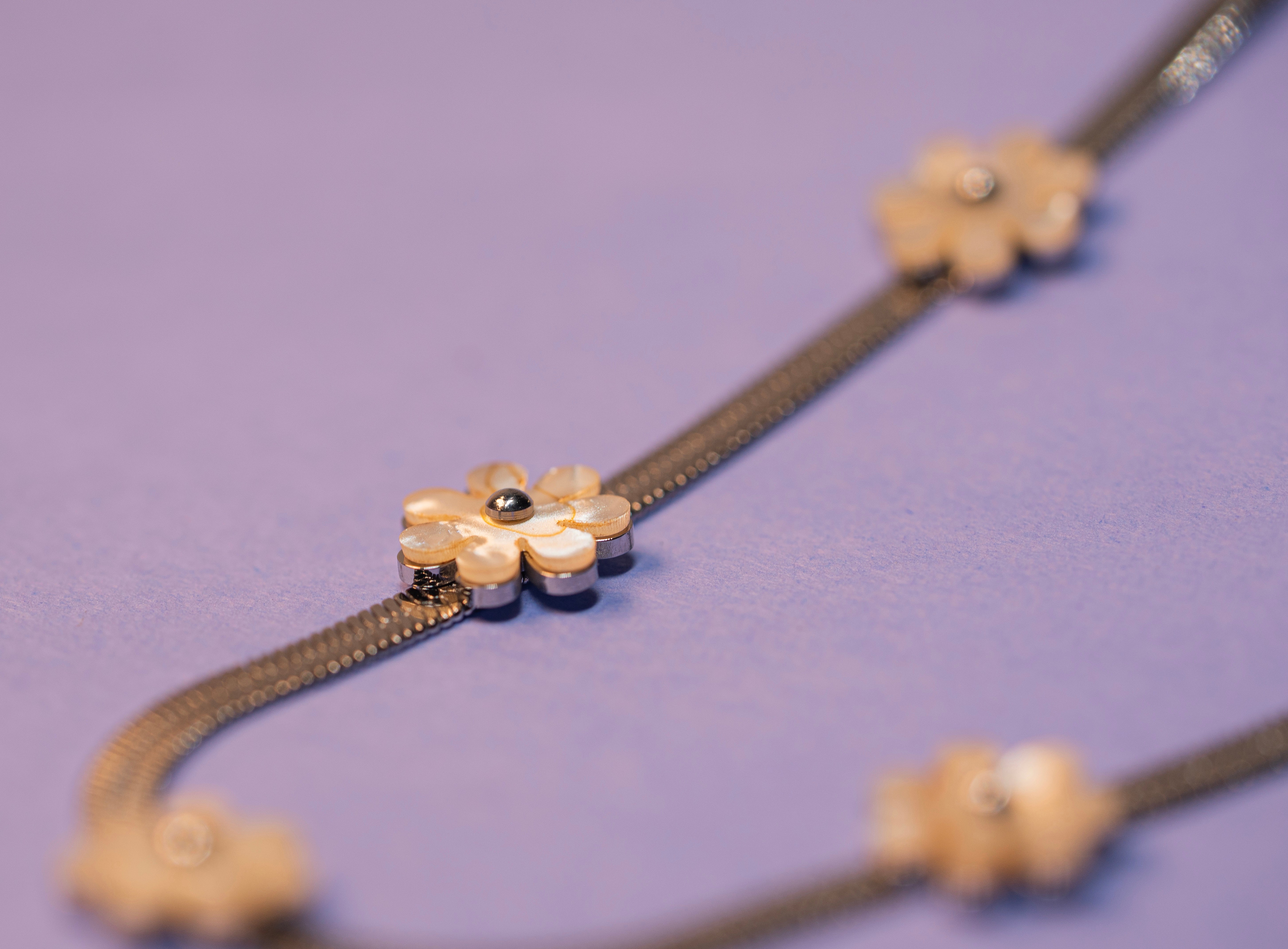 Daisy Bloom Necklace