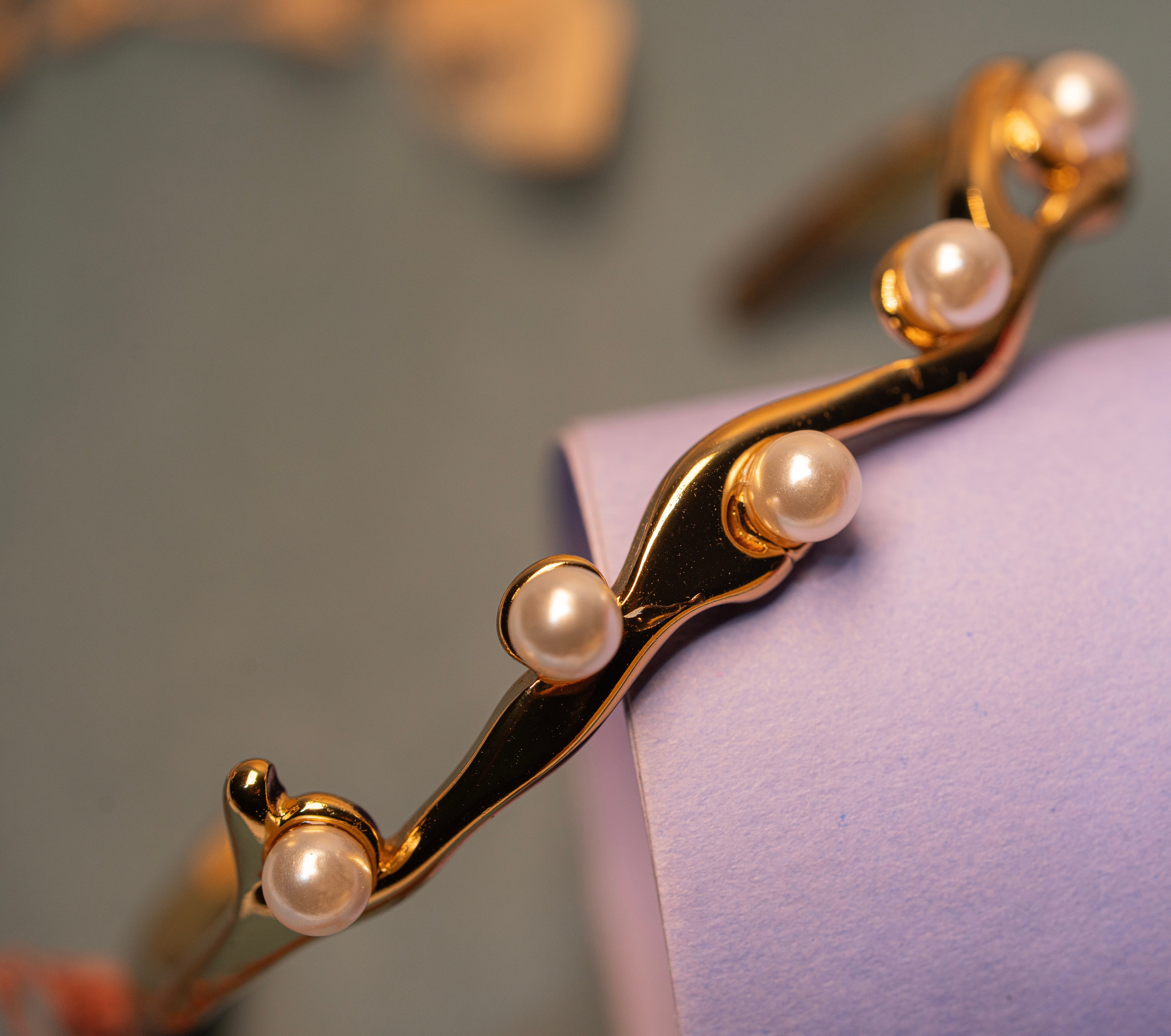 Golden Branch Pearl Bracelet