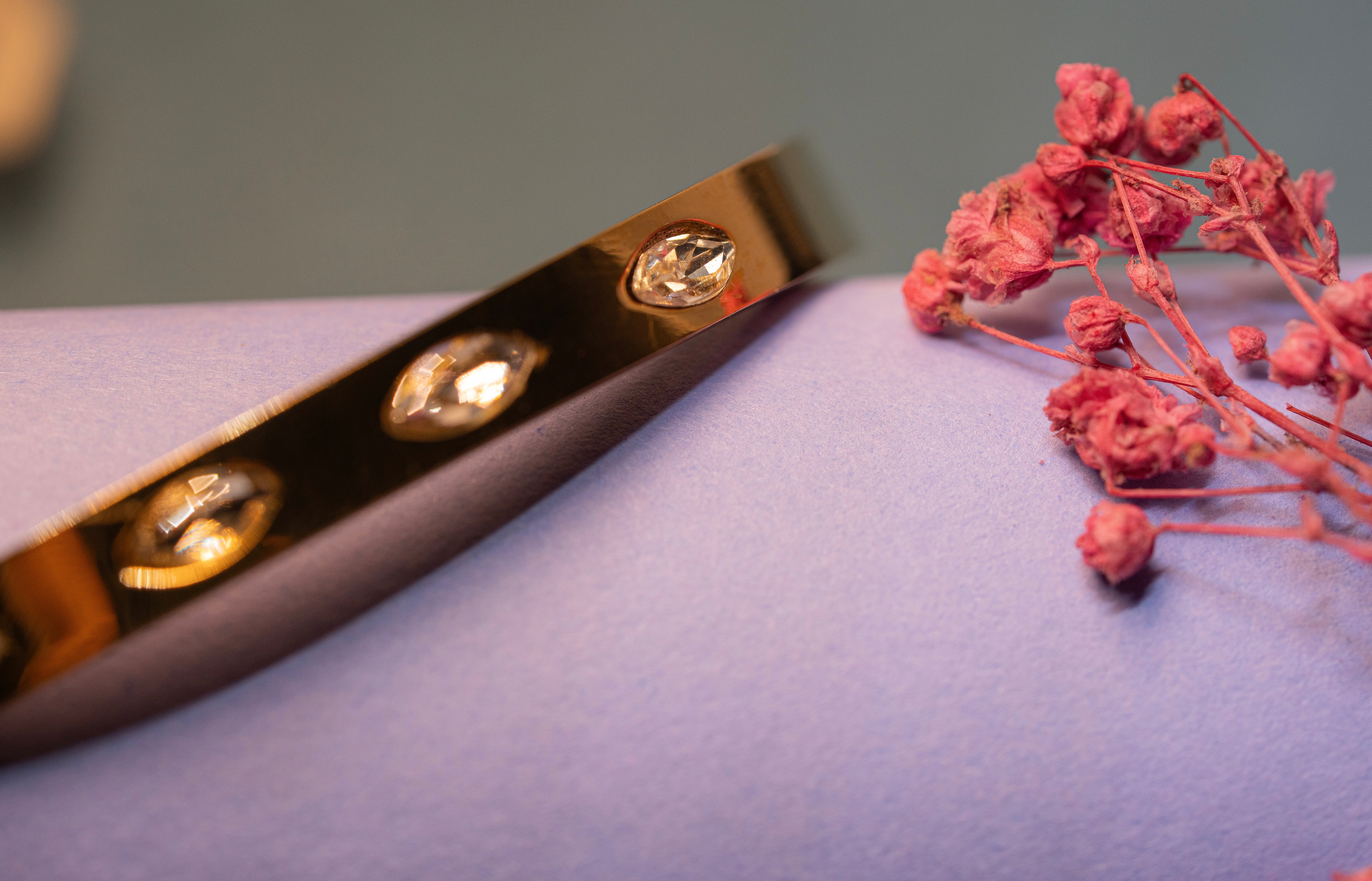 The Bezel-Set Oval Stone Bracelet