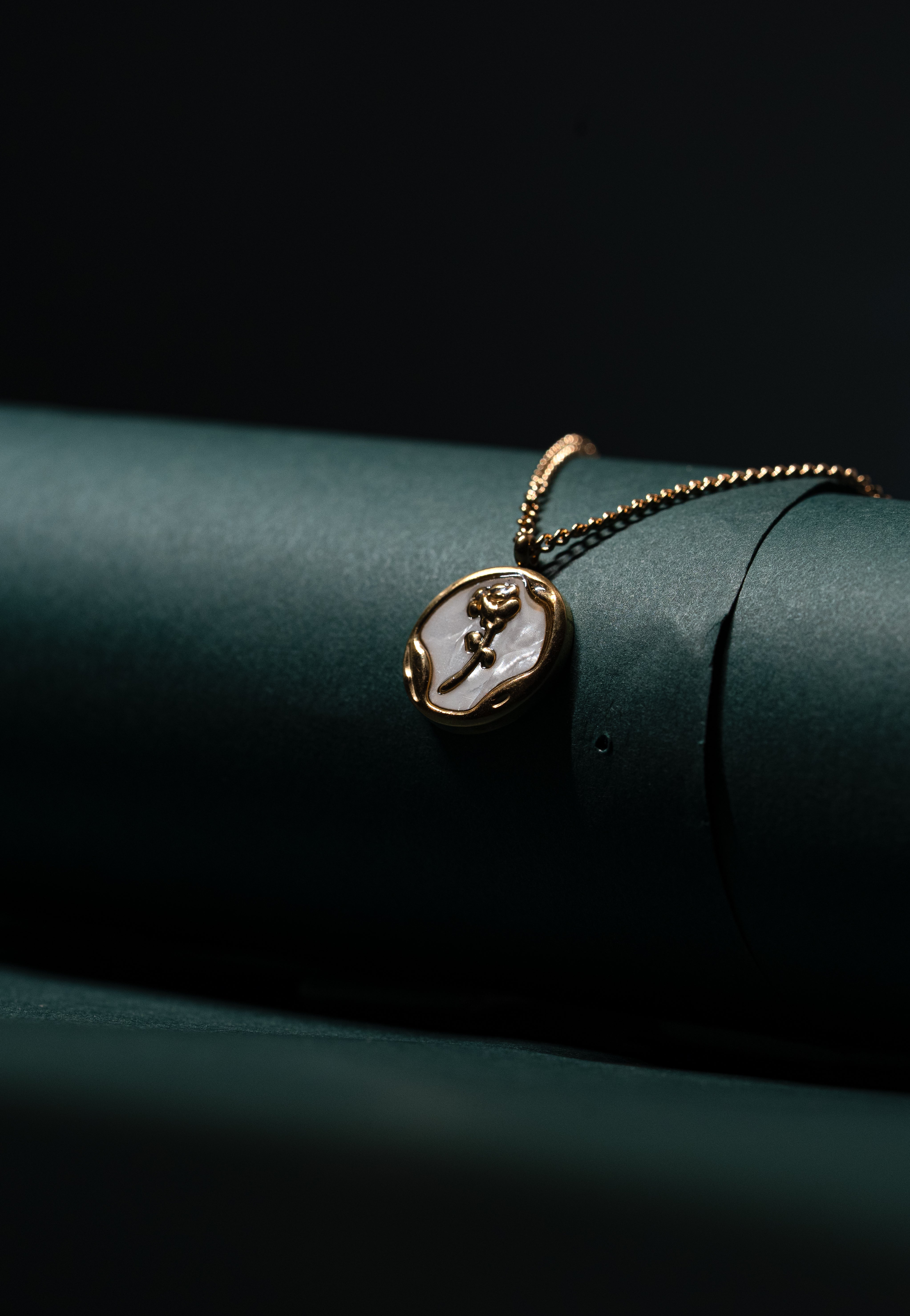 Pearl Rose Medallion Necklace