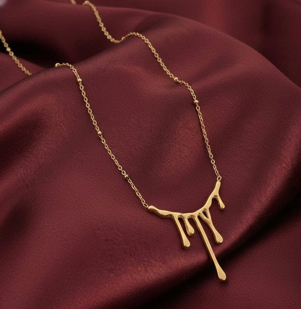 Dripping Necklace