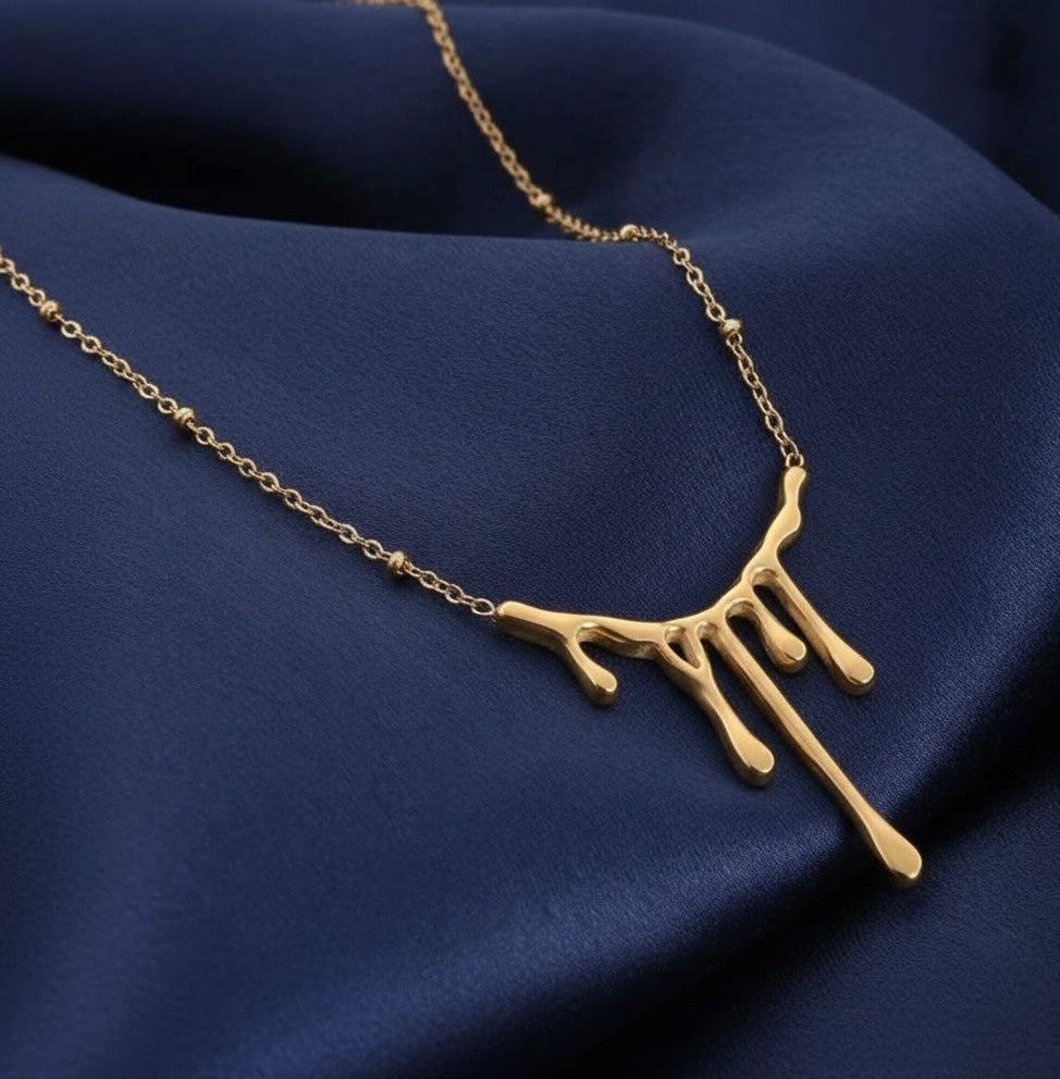 Dripping Necklace
