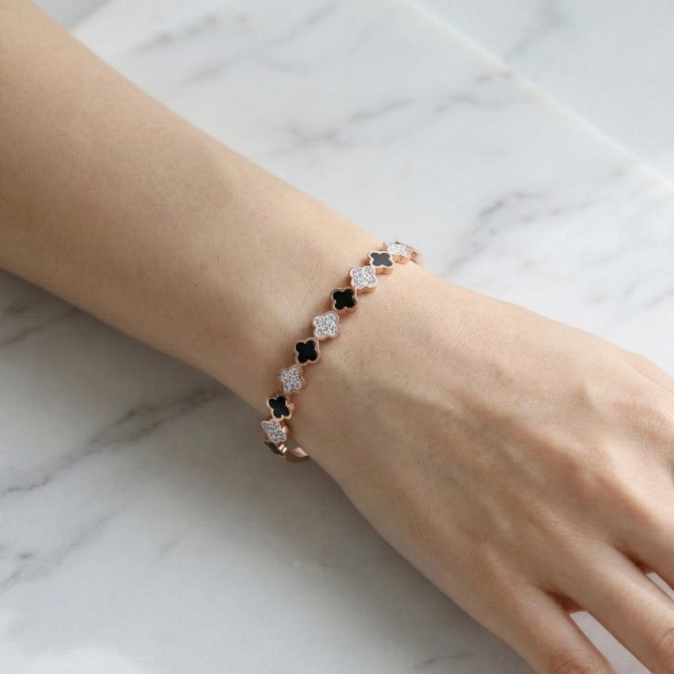 Four-Leaf Luxury Bracelet