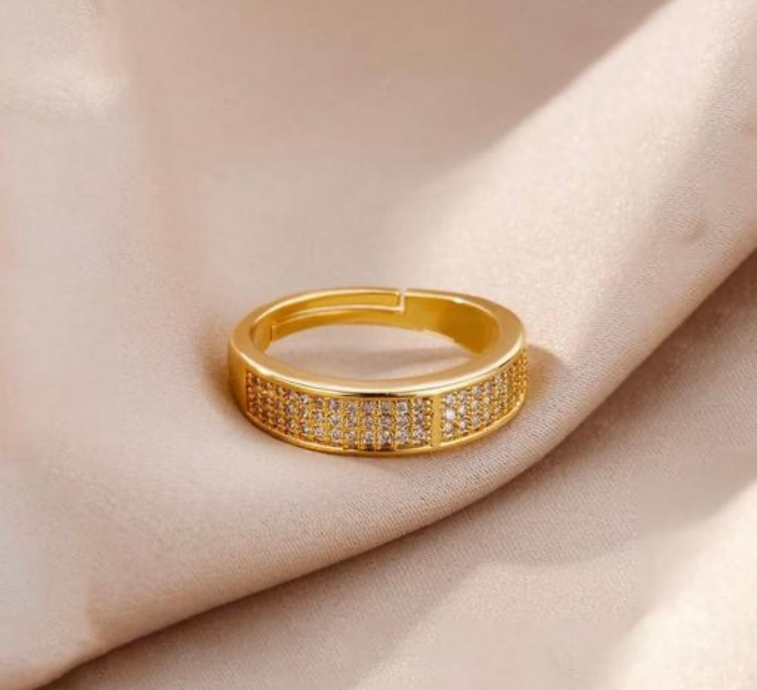 Siena Pavé Grid Band Ring