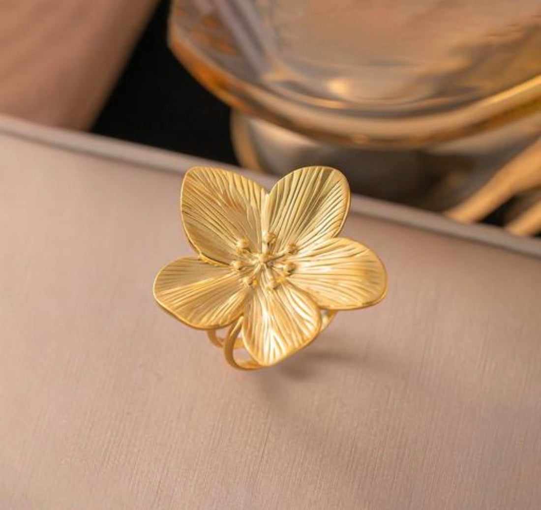 Textured Floral Gold Ring