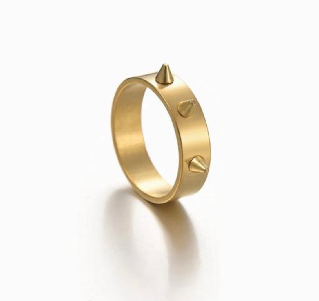 Multi-Spike Studded Band