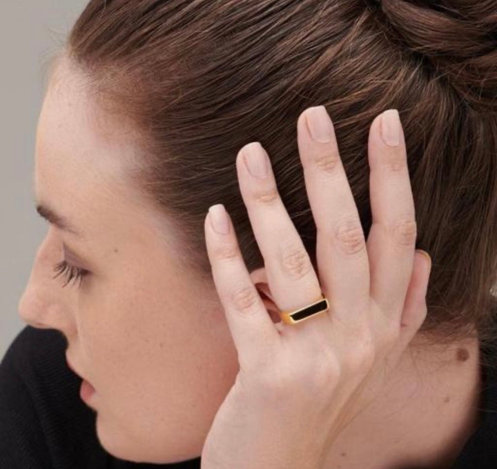 Gold Bar Onyx Signet Ring