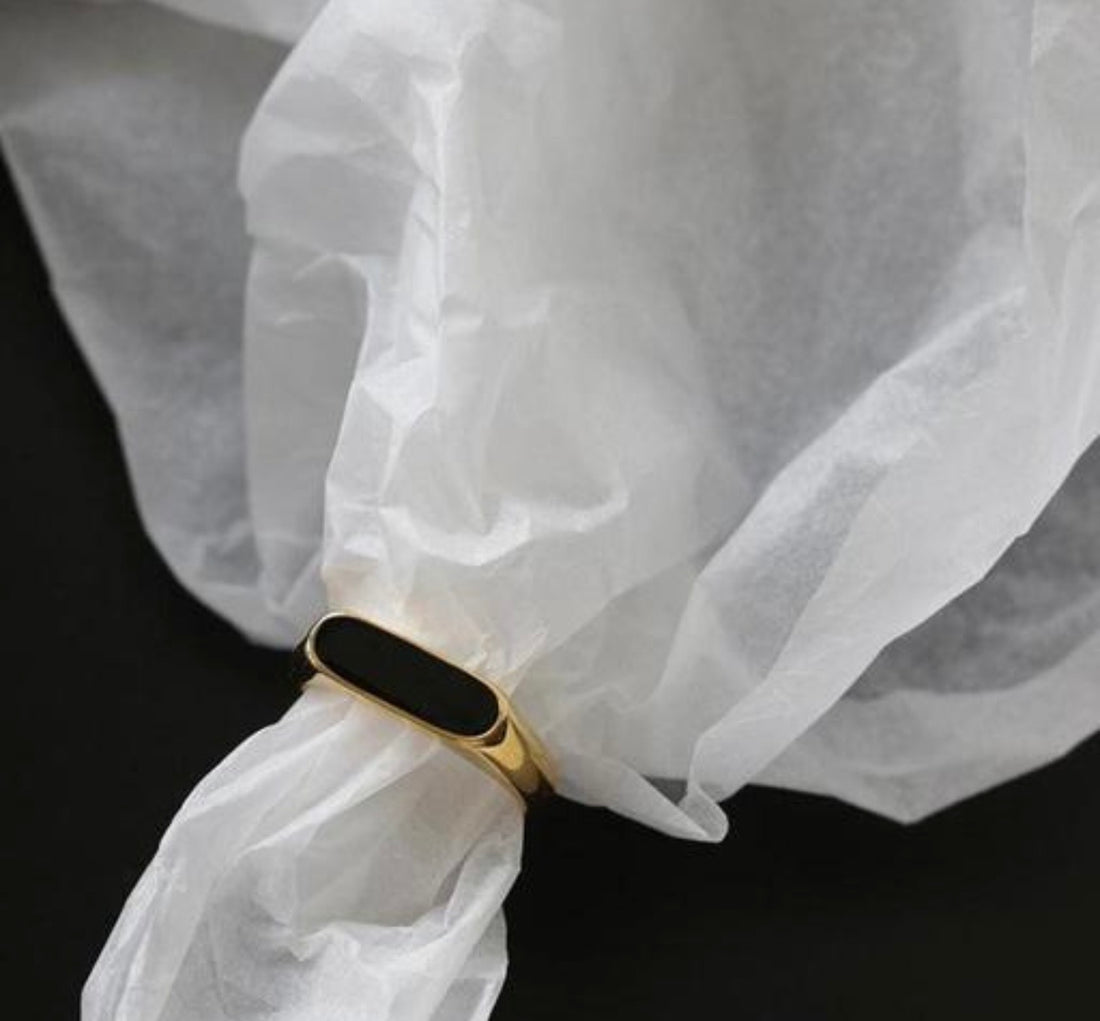 Gold Bar Onyx Signet Ring