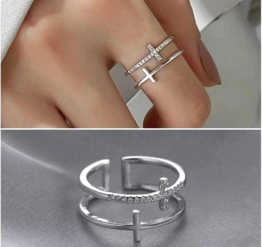 Criss-Cross Ring