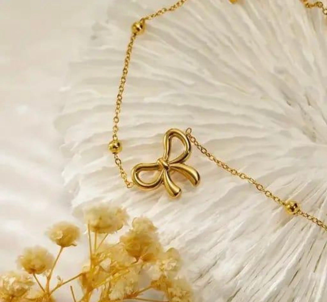 Beaded Bow Pendant Necklace