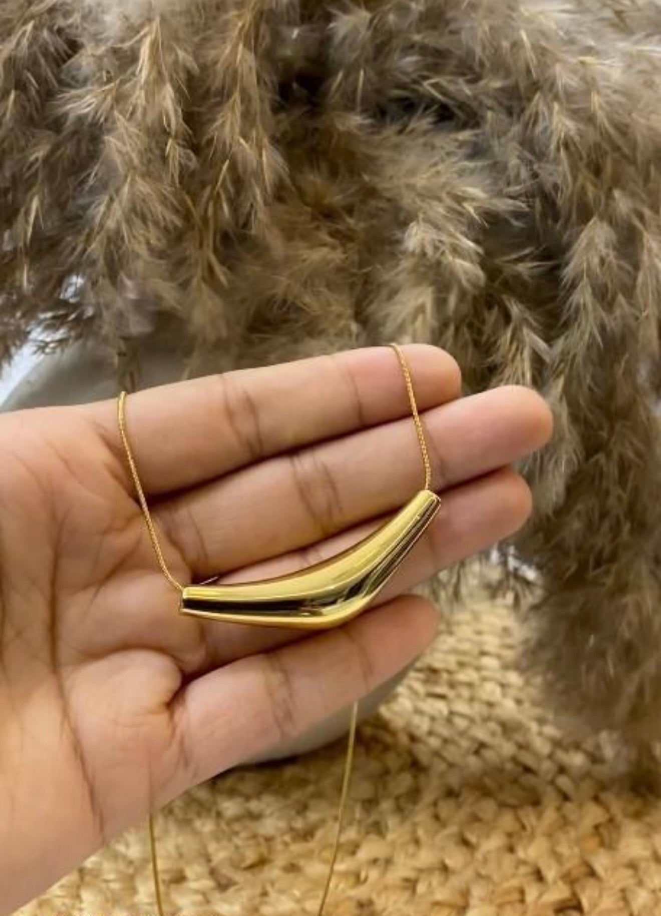 Sculptural Bar Slider Necklace