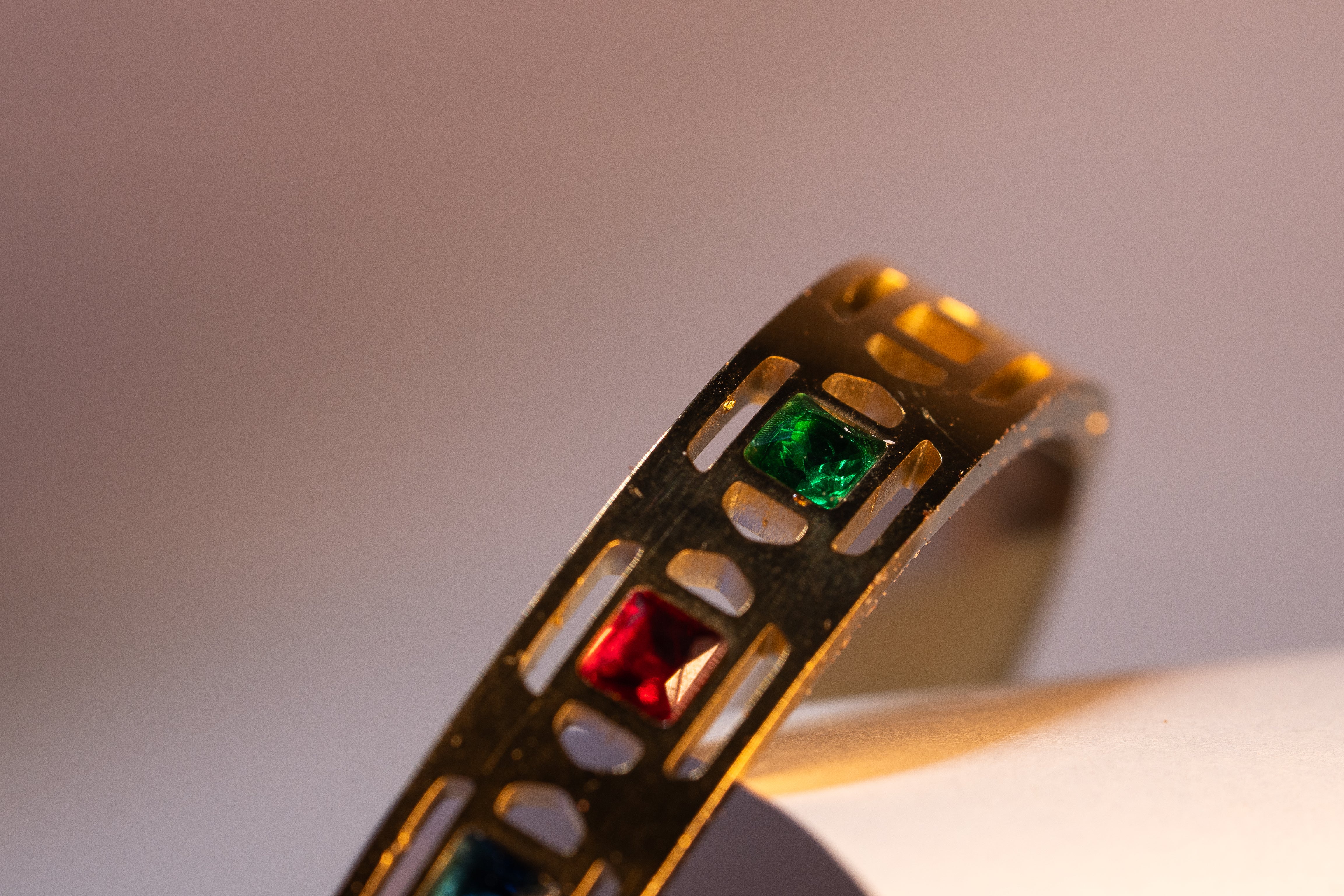 Kundan Classic Bangle with Gold Plating